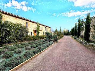  Propri�t�/ch�teau � vendre 8 pi�ces 590 m�