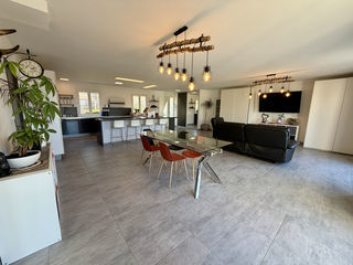  Maison � vendre 6 pi�ces 180 m�