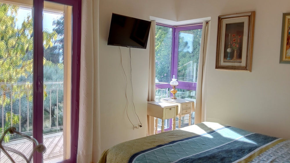 � vendre  Propri�t�/ch�teau N�mes (30000)