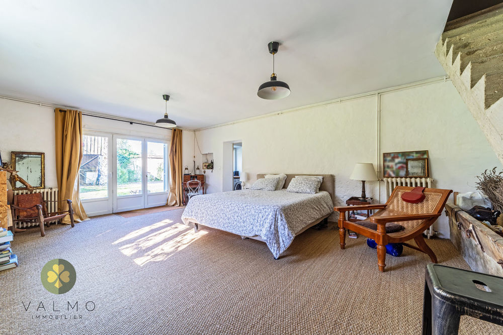 � vendre  Maison Montfort-l'Amaury (78490)