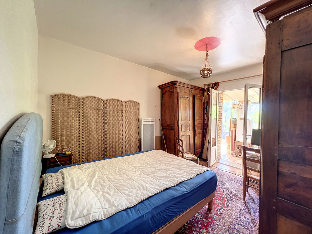 � vendre  Propri�t�/ch�teau Murs (84220)