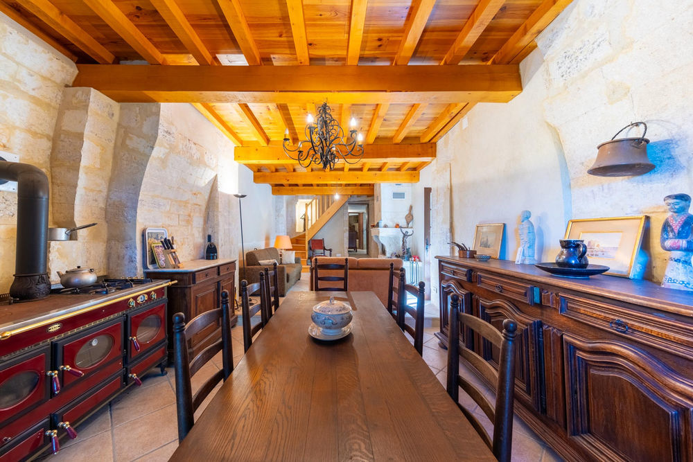 � vendre  Propri�t�/ch�teau Boulbon (13150)