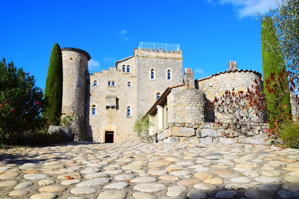 � vendre  Propri�t�/ch�teau Ruoms (07120)