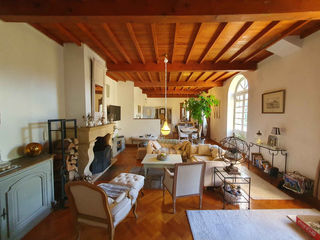  Maison � vendre 15 + pi�ces 460 m�