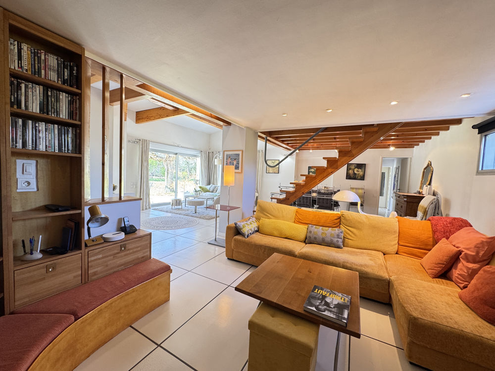 � vendre  Propri�t�/ch�teau Mont�lier (26120)