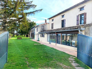  Maison � vendre 6 pi�ces 218 m�