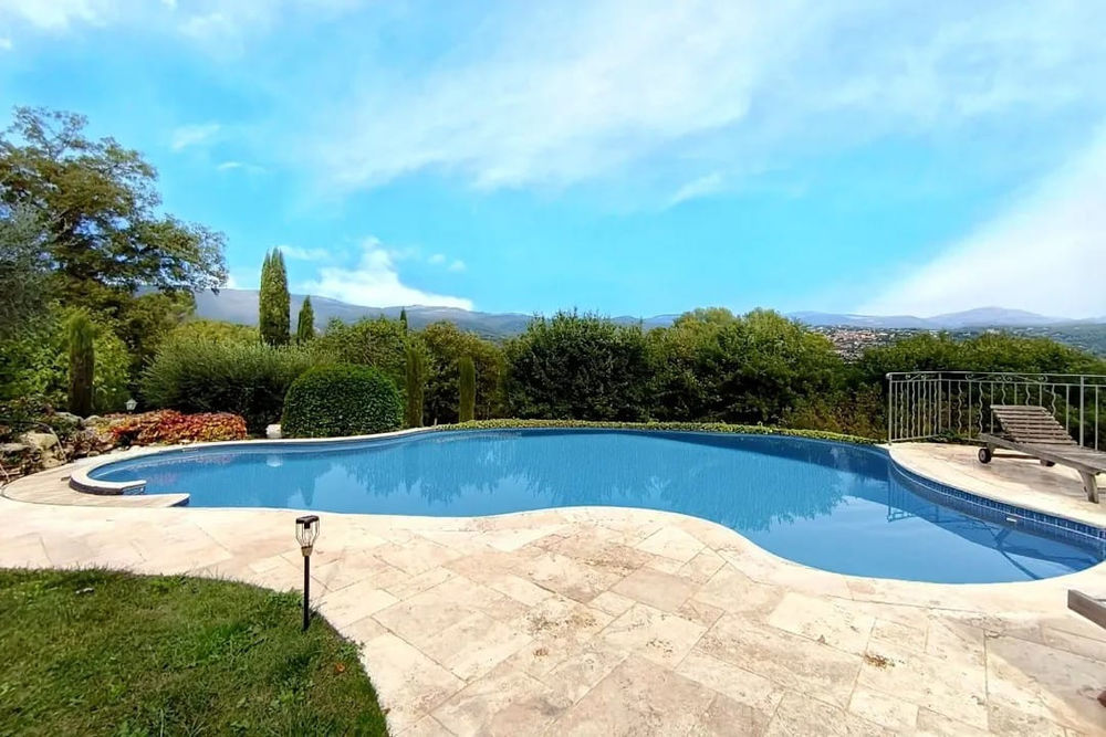 � vendre  Propri�t�/ch�teau Fr�jus (83600)