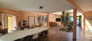  Propri�t�/ch�teau � vendre 9 pi�ces 295 m�