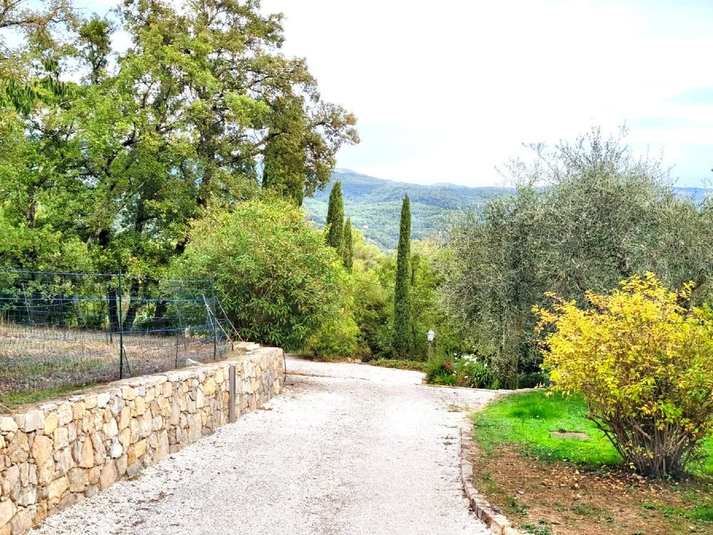 � vendre  Propri�t�/ch�teau Fr�jus (83600)