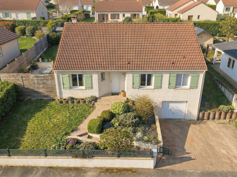   Pavillon de plain-pied lumineux avec triple exposition, sous-sol complet et double terrasse � �ting Maison - 5 pi�ce(s) - 99 m�