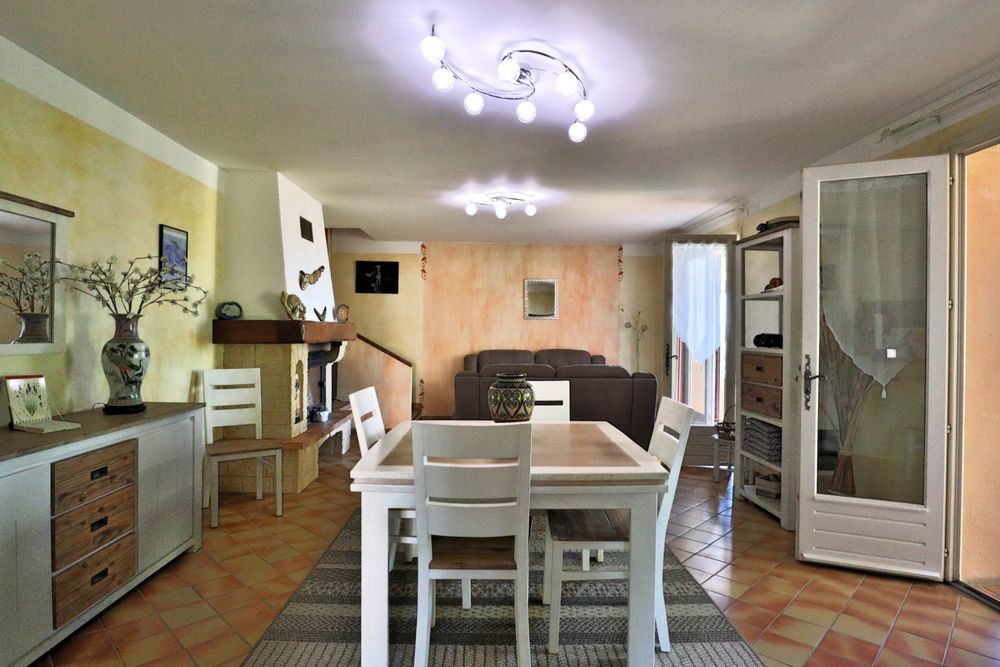 � vendre  Maison Saint-Saturnin-l�s-Apt (84490)