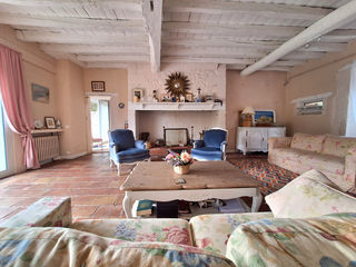  Maison � vendre 7 pi�ces 240 m�