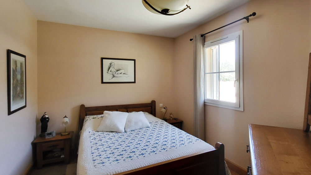 � vendre  Maison Uz�s (30700)