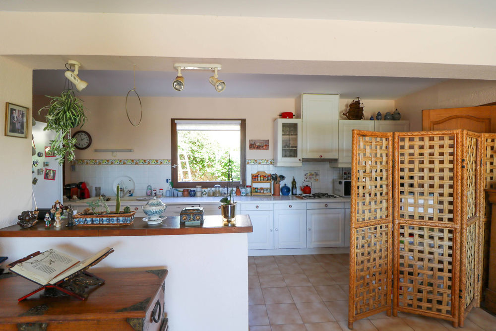 � vendre  Maison Uz�s (30700)