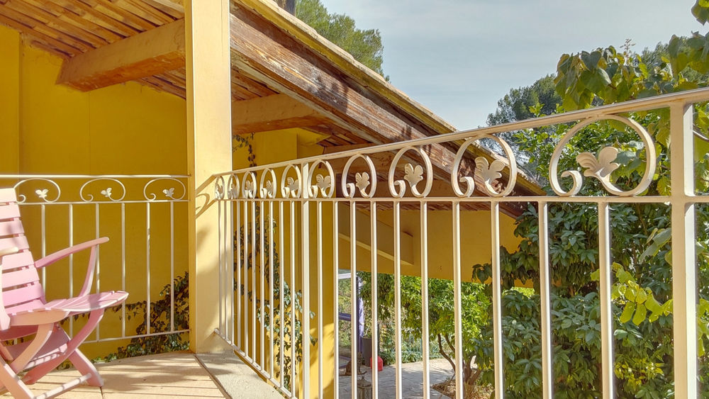 � vendre  Propri�t�/ch�teau N�mes (30000)