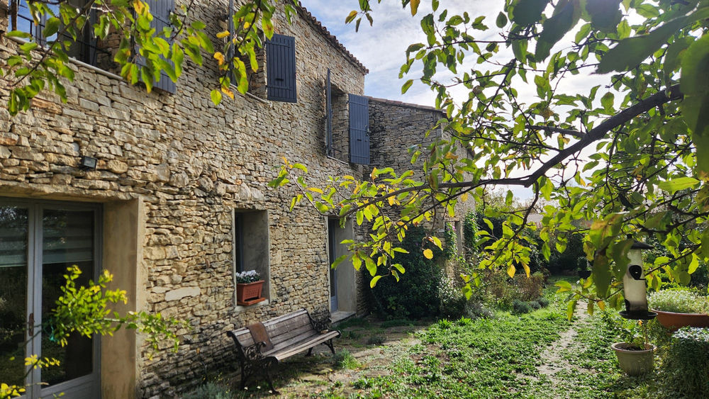 � vendre  Maison Gordes (84220)
