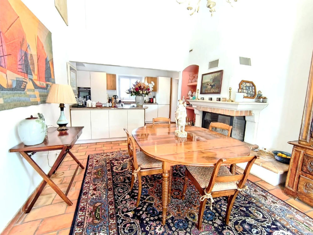 � vendre  Propri�t�/ch�teau Fr�jus (83600)