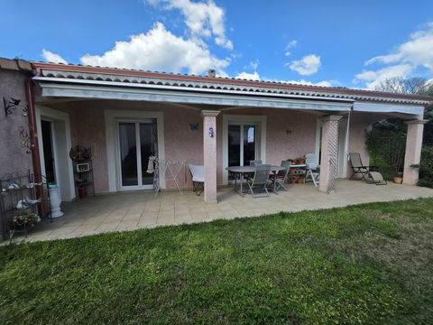   07200  SAINT SERNIN - VILLA PLAIN PIED . 116 M2 SUR 802 M2 TERRAIN PLAT Maison - 3 pi�ce(s) - 116 m�