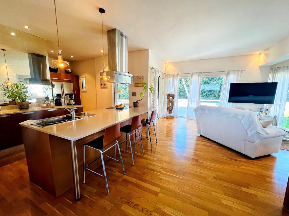 � vendre  Maison Pernes-les-Fontaines (84210)