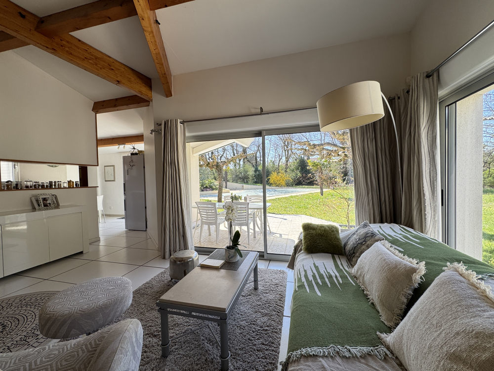 � vendre  Propri�t�/ch�teau Mont�lier (26120)