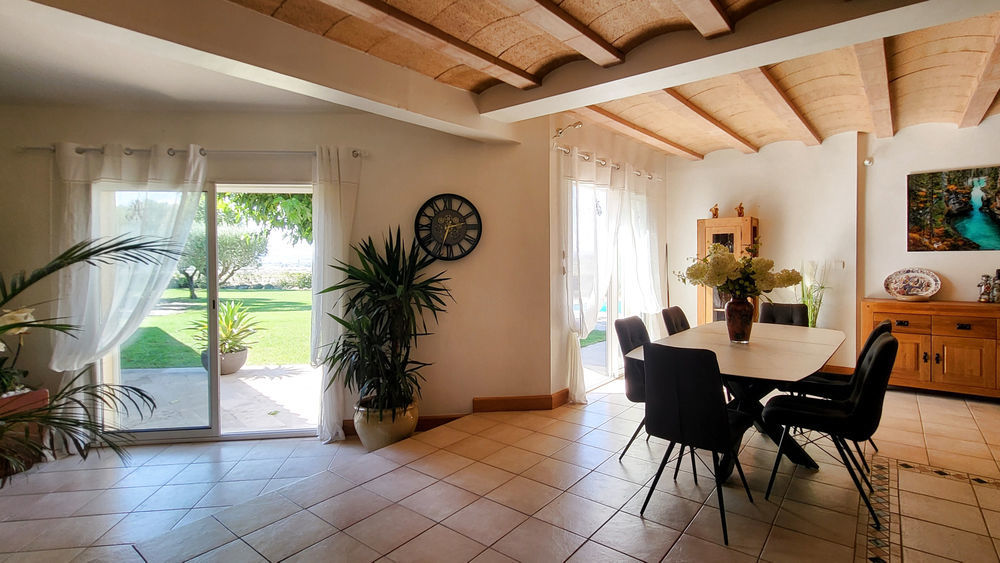 � vendre  Maison Uz�s (30700)