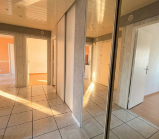  Appartement � vendre 4 pi�ces 81 m�