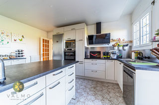  Maison � vendre 9 pi�ces 200 m�