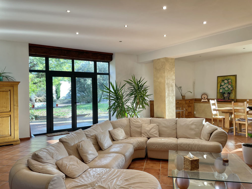 � vendre  Propri�t�/ch�teau Chabeuil (26120)