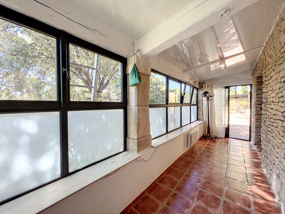 � vendre  Propri�t�/ch�teau Murs (84220)