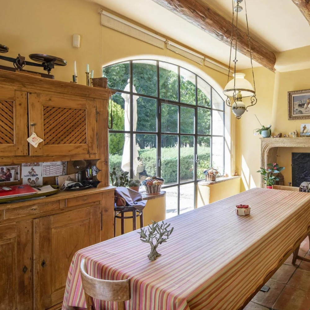 � vendre  Propri�t�/ch�teau Boulbon (13150)