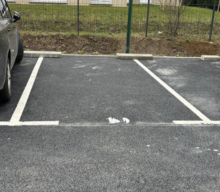  Parking / Garage � louer 