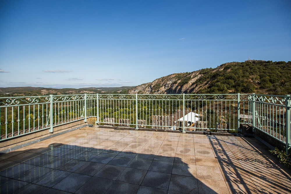 � vendre  Propri�t�/ch�teau Ruoms (07120)