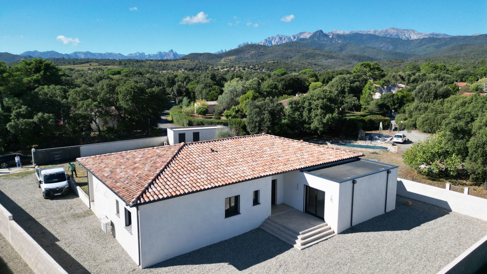 � vendre  Maison Solaro (20240)