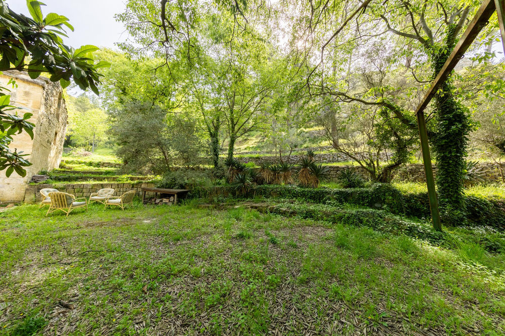 � vendre  Propri�t�/ch�teau Boulbon (13150)