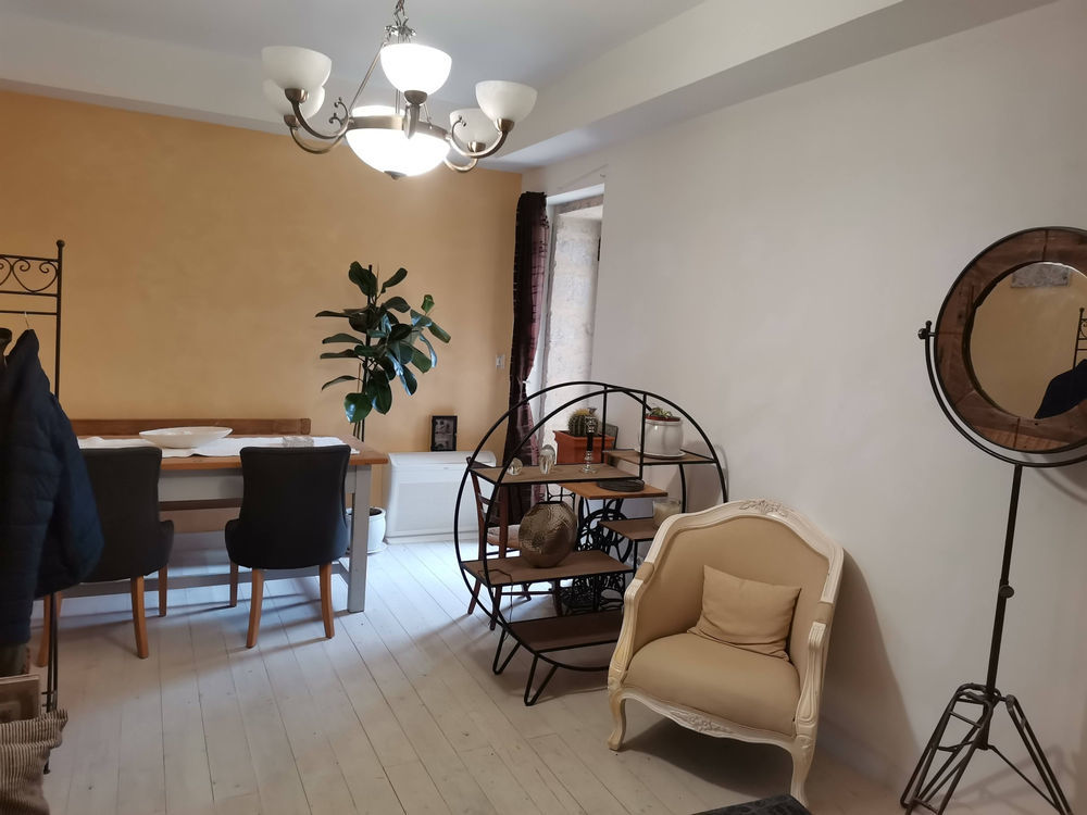 � vendre  Maison Uz�s (30700)