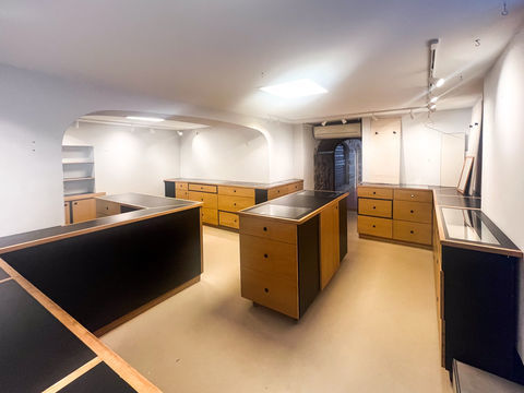 À VENDRE   Local commercial + fonds de commerce à Porto-Vecchio 682500 20137 Porto vecchio