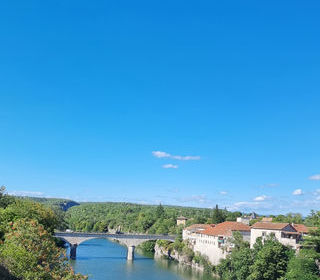  Maison � vendre 3 pi�ces 300 m�