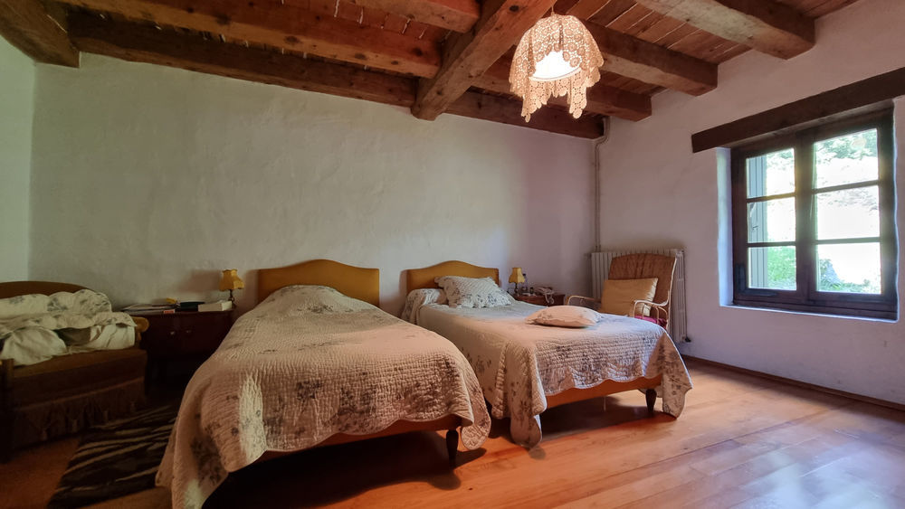 � vendre  Propri�t�/ch�teau Coucouron (07470)