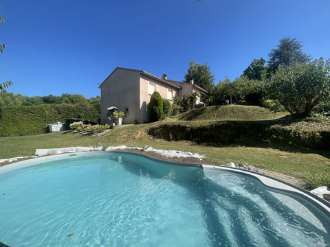   Dpt Dr�me (26) - � vendre � Ch�tillon-Saint-Jean - Plain-pied de 130m2 avec piscine Maison - 5 pi�ce(s) - 129 m�