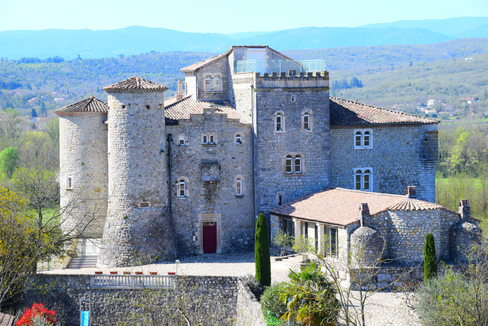 � vendre  Propri�t�/ch�teau Ruoms (07120)