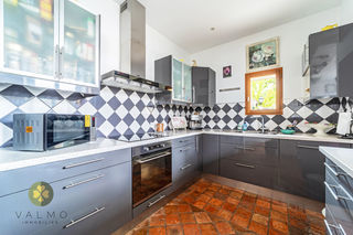  Appartement � vendre 4 pi�ces 135 m�