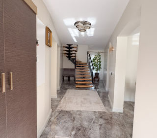  Maison � vendre 9 pi�ces 244 m�