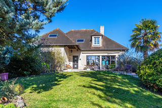  Maison � vendre 9 pi�ces 200 m�