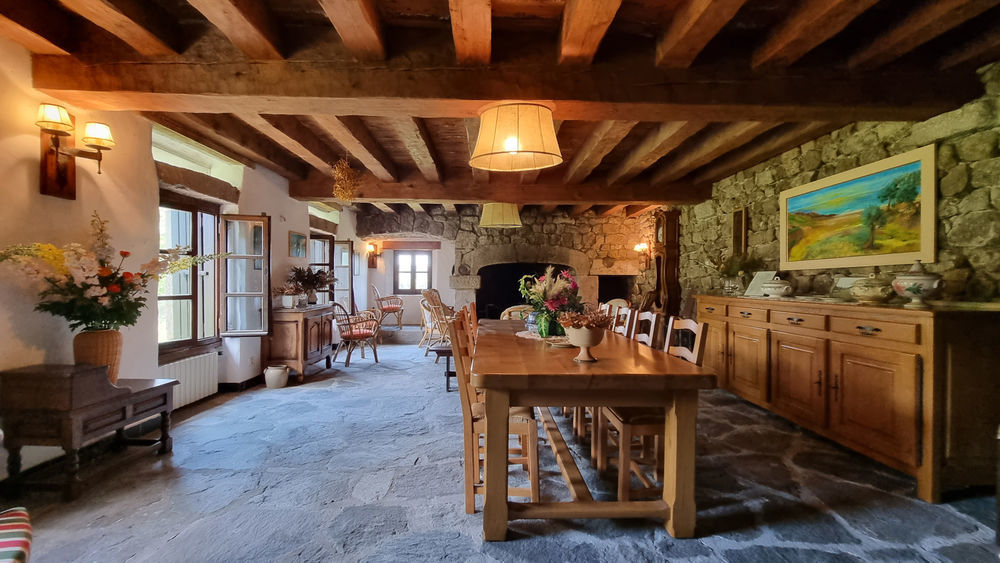 � vendre  Propri�t�/ch�teau Coucouron (07470)