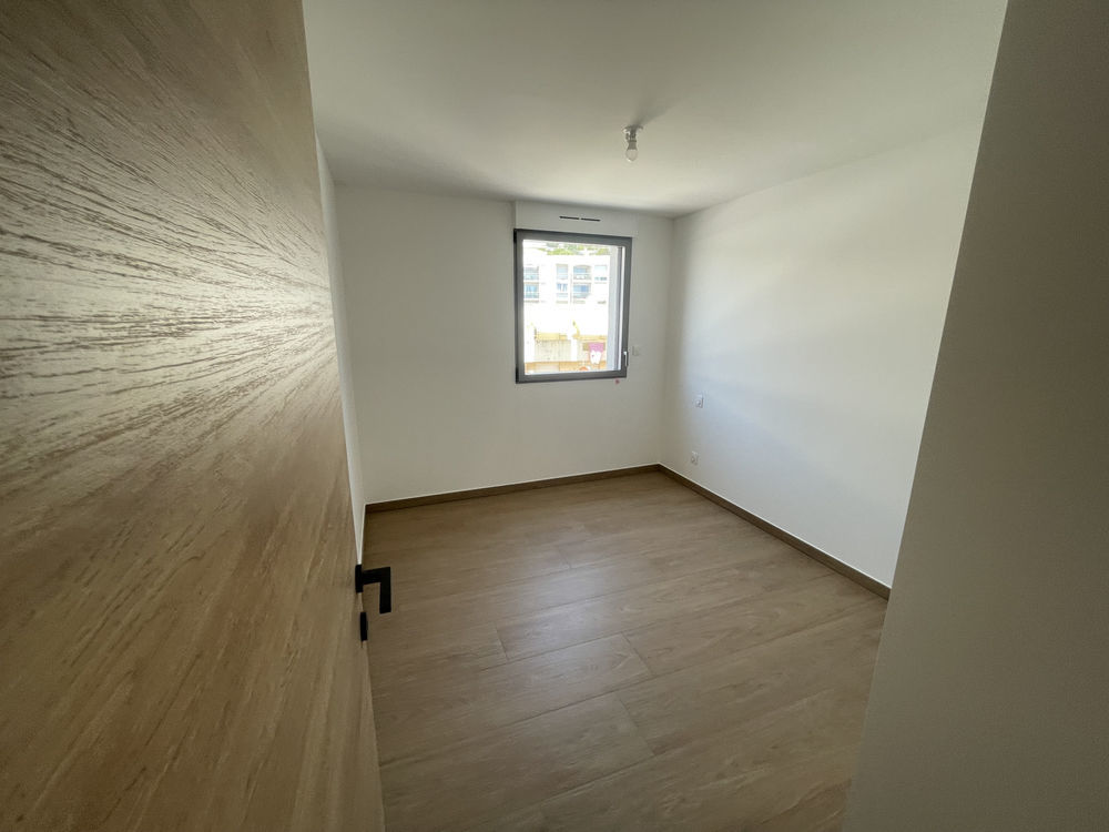 � vendre  Appartement S�te (34200)