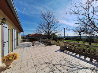  Maison � vendre 6 pi�ces 150 m�