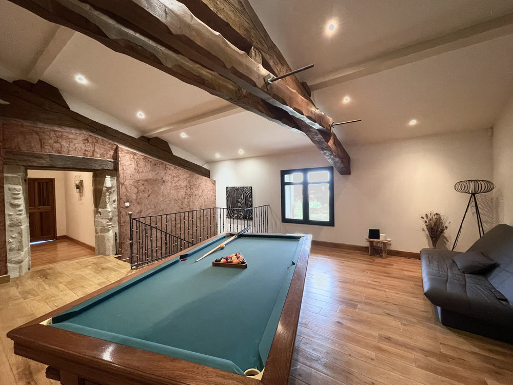 � vendre  Propri�t�/ch�teau Chabeuil (26120)