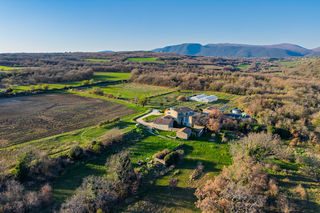  Ferme � vendre 8 pi�ces 235 m�