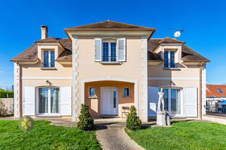  Maison � vendre 5 pi�ces 200 m�