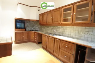  Maison � vendre 10 pi�ces 270 m�